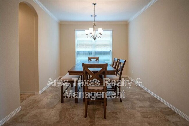 Foto del edificio - 3730 Ember Falls Ln