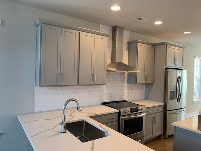 Building Photo - 4113 Bryant Terraces Dr