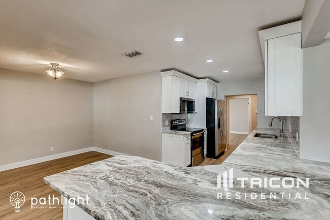 Foto del edificio - 3440 18th St N