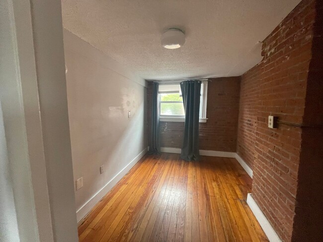 Foto del edificio - 65 Edgewood Ave