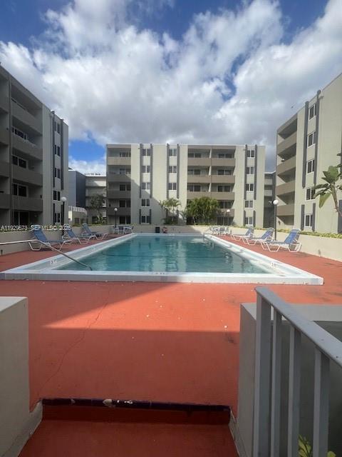 Foto del edificio - 10090 NW 80th Ct