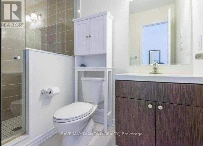 Building Photo - 10 Minlow Way