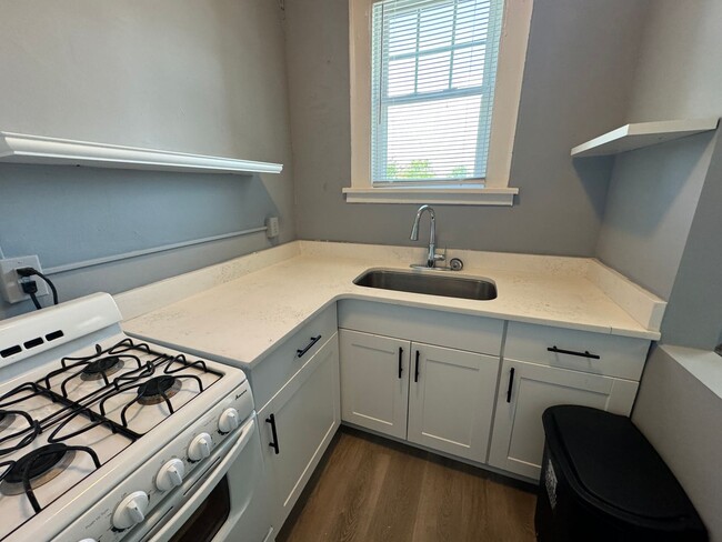 Interior Photo - Elevate Tryon