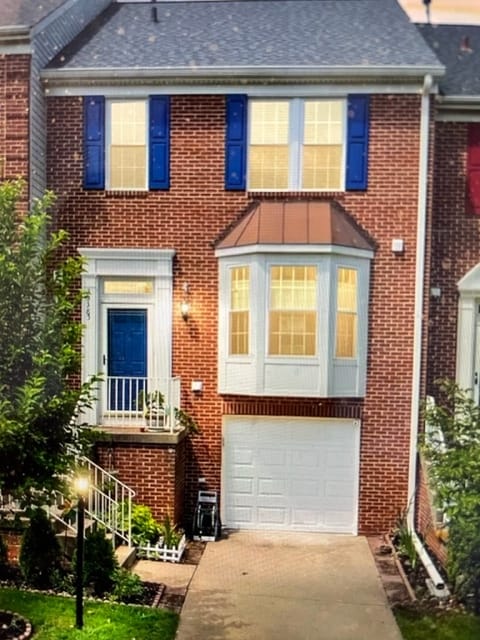 Primary Photo - 20385 Briarcliff Terrace