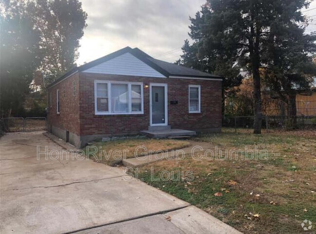 Building Photo - 8322 Osborn Dr