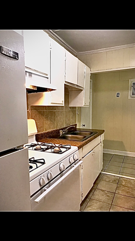 Building Photo - 507 St Michael Ct