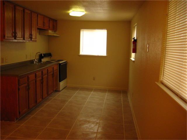 Building Photo - 1519 Robin St