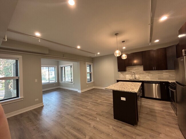 Foto del edificio - 1000 Crain St