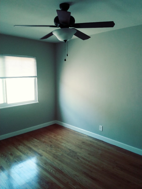 Building Photo - 3716 Carmona Ave