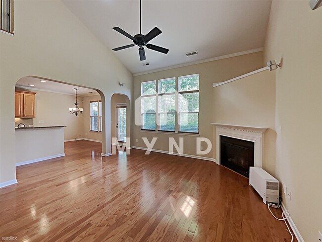 Building Photo - 3 br, 2.5 bath Townhome - 7720 Cape Charle...
