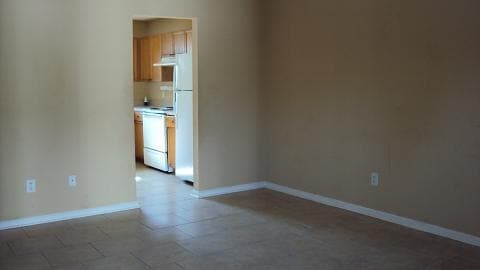 Building Photo - 1320 Harmony St