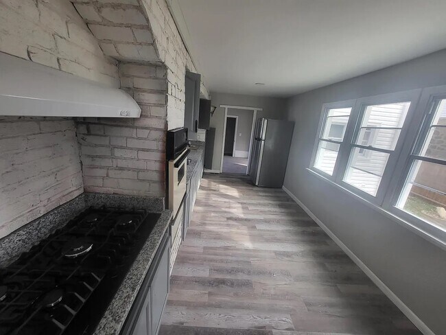 Foto del edificio - 324 Summit Ave