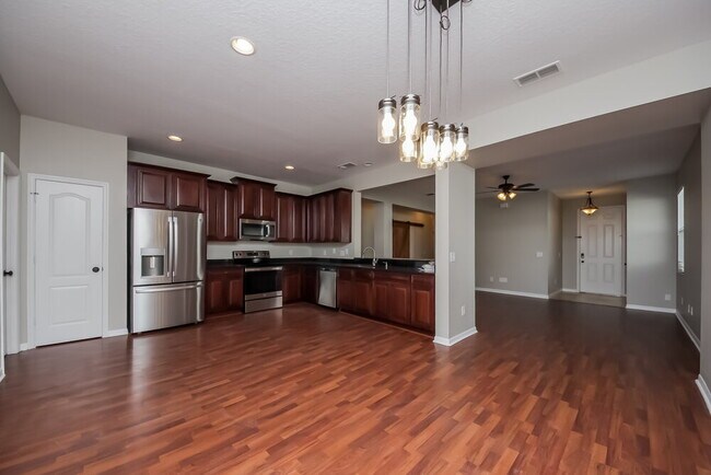 Building Photo - 2309 Abey Blanco Dr