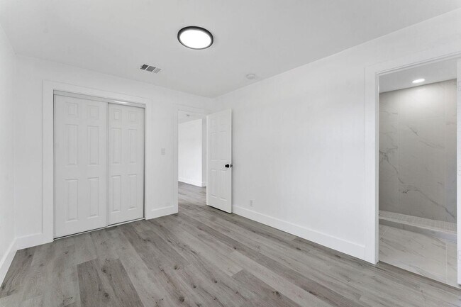 Foto del edificio - 317 NW 3rd St