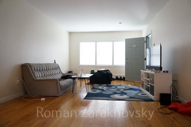 Photo - 50 Kent St Apartment