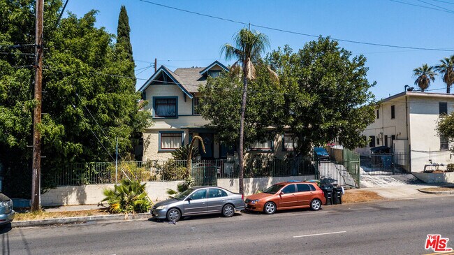 Foto del edificio - 1130 S Hoover St