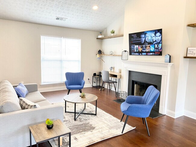 Foto del edificio - 4334 Todd Rd