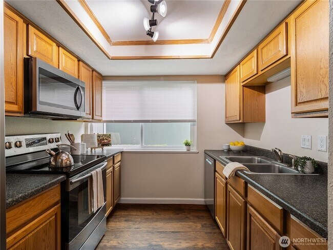 Foto del edificio - 7425 Ruby Dr SW