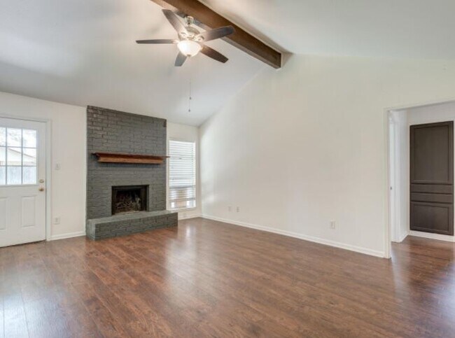 Building Photo - 6509 Alta Vista Drive