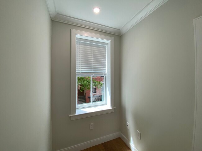 Foto del edificio - 18 Grove St