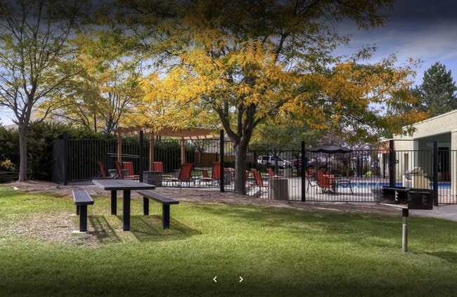 Interior Photo - Highland Way Apartments