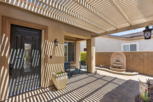 Building Photo - 61414 Topaz Dr
