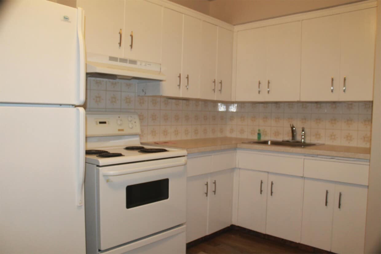 Primary Photo - 10976 124 St