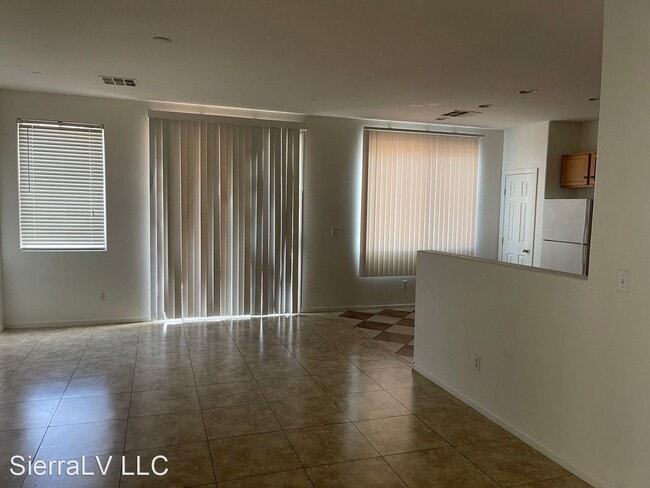 Building Photo - 4 br, 3 bath House - 6332 Alderlyn Ave
