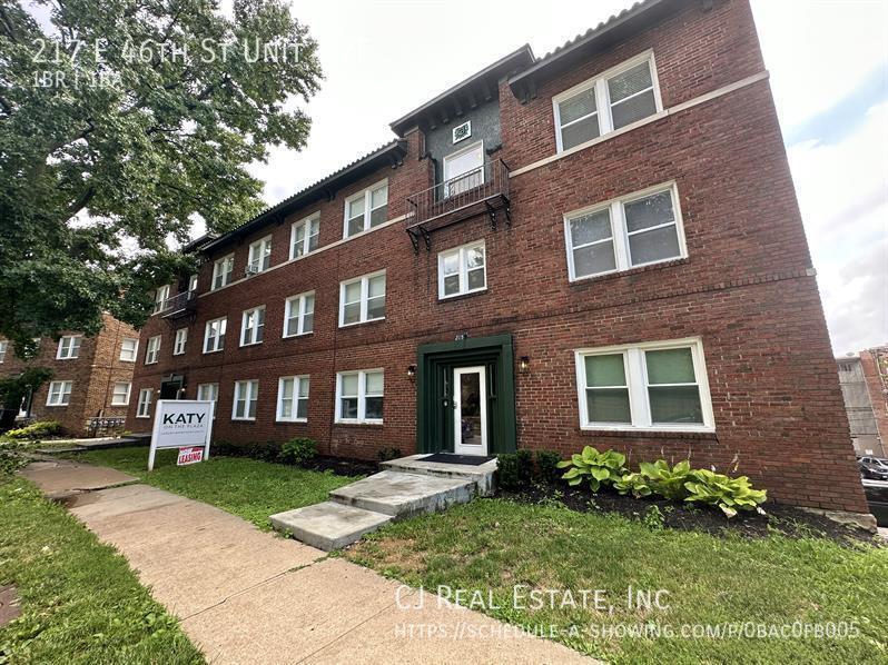 Primary Photo - 217 E 46th St