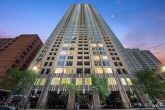 Building Photo - 33 W Ontario St