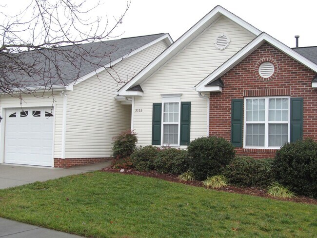 Photo - Clemmons Location House