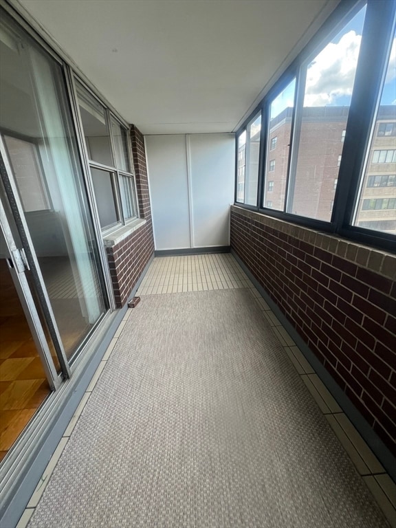 Building Photo - 9 Hawthorne Pl