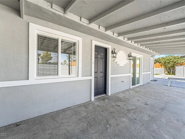 Foto del edificio - 2221 Ellis St