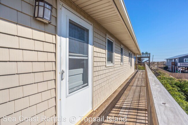 Building Photo - 5 br, 3 bath House - 1916 N New River Dr