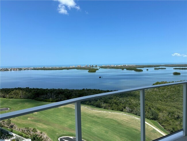 Foto del edificio - 4991 Bonita Bay Blvd