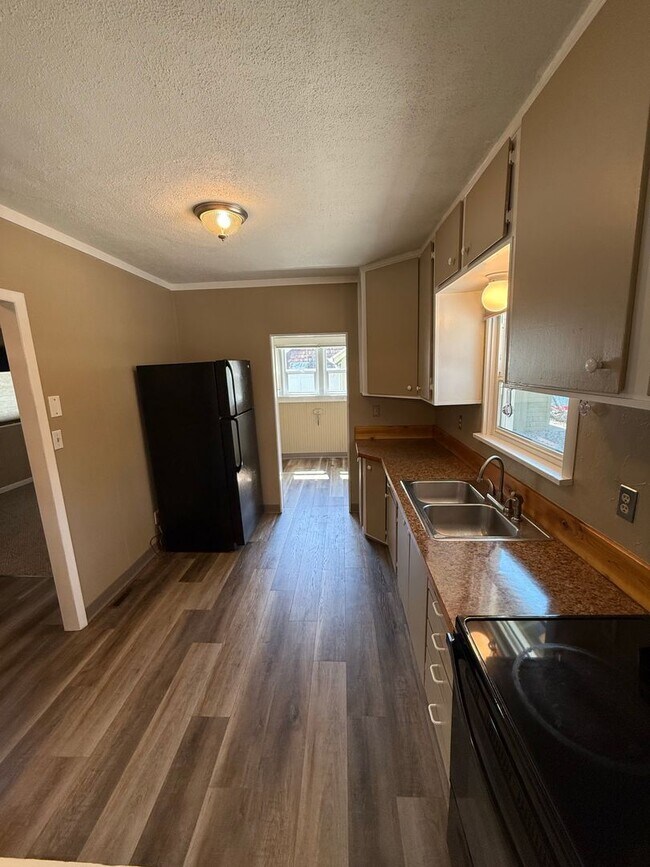 Foto del edificio - 532 Parkhill Dr