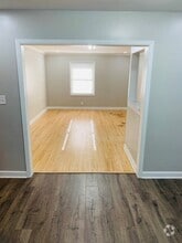 Building Photo - 2731 W Elm Rd