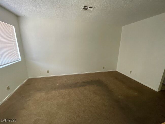 Building Photo - 4300 N Lamont St