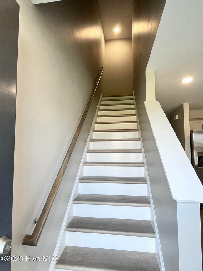 Building Photo - 1248 Masters Ln