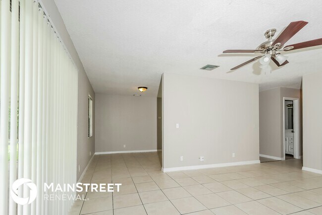 Foto del edificio - 646 SW Byron St