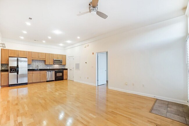 Foto del edificio - (Coming Soon) 1 Bedroom South End Condo!