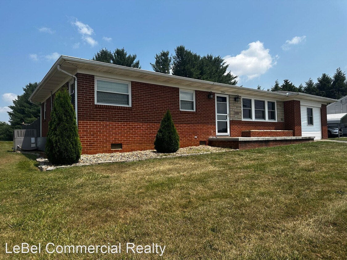 Primary Photo - 3 br, 2 bath House - 3984 Bruce St