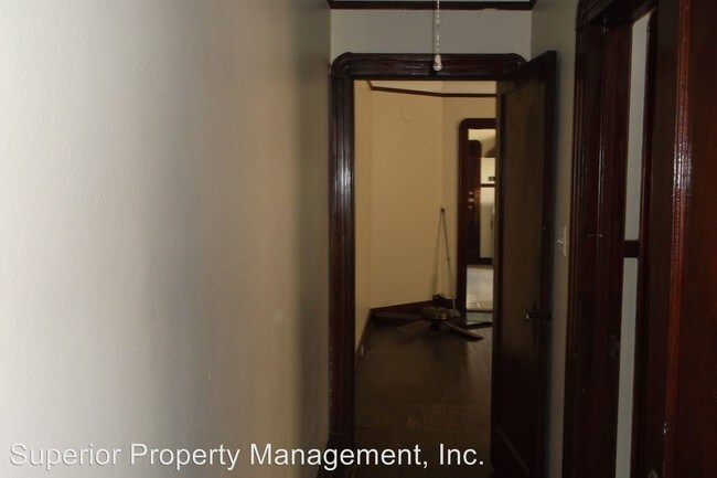 Building Photo - 550-552 Brooklyn Ave