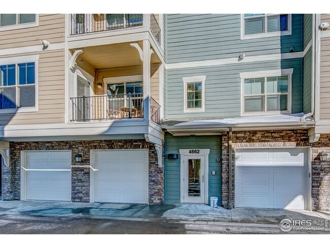 Building Photo - 4662 Hahns Peak Dr