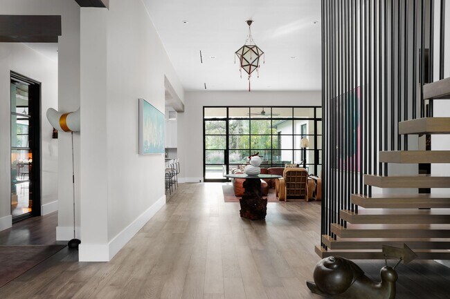 Foto del edificio - 101 Stratford Reserve Pl