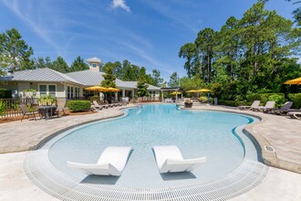 Building Photo - The Sanctuary at 331