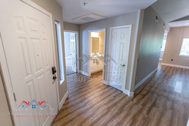 Foto del edificio - 15050 N Thompson Peak Pkwy