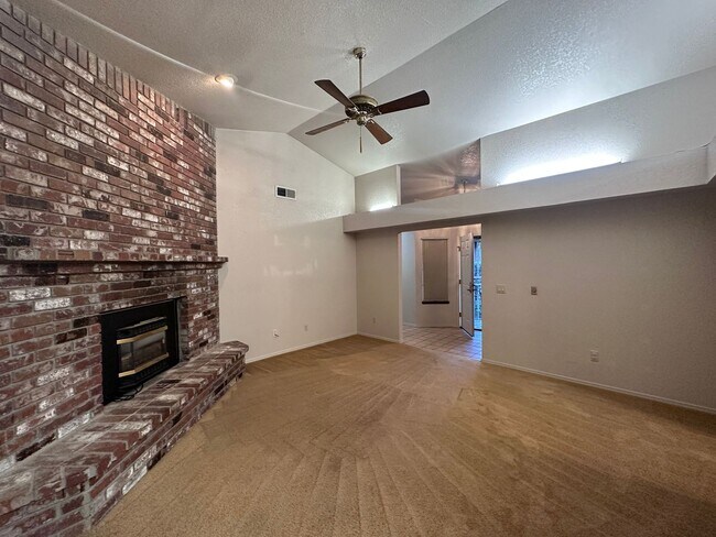 Photo - ADORABLE, adorable, ADORABLE!  3/2.5 Bath ... House