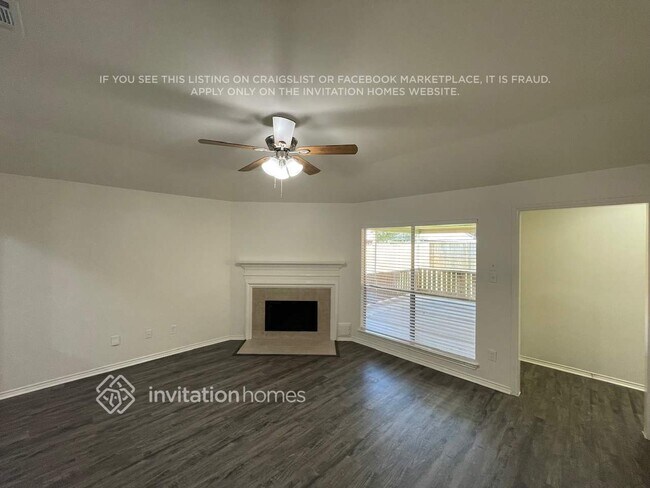 Building Photo - 15414 Misty Dawn Tr