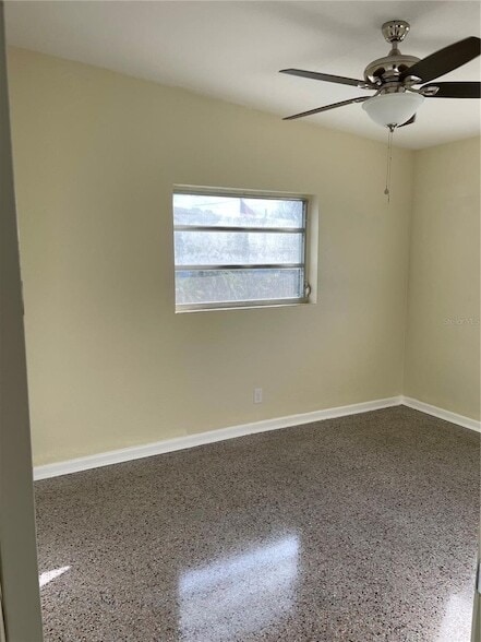 Foto del edificio - 2118 Lake Christie Dr
